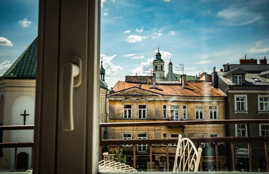 Hostel Pod Basztą-1